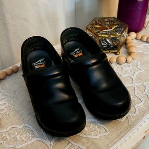 Dansko XP 2.0 Black Size 39 Wide